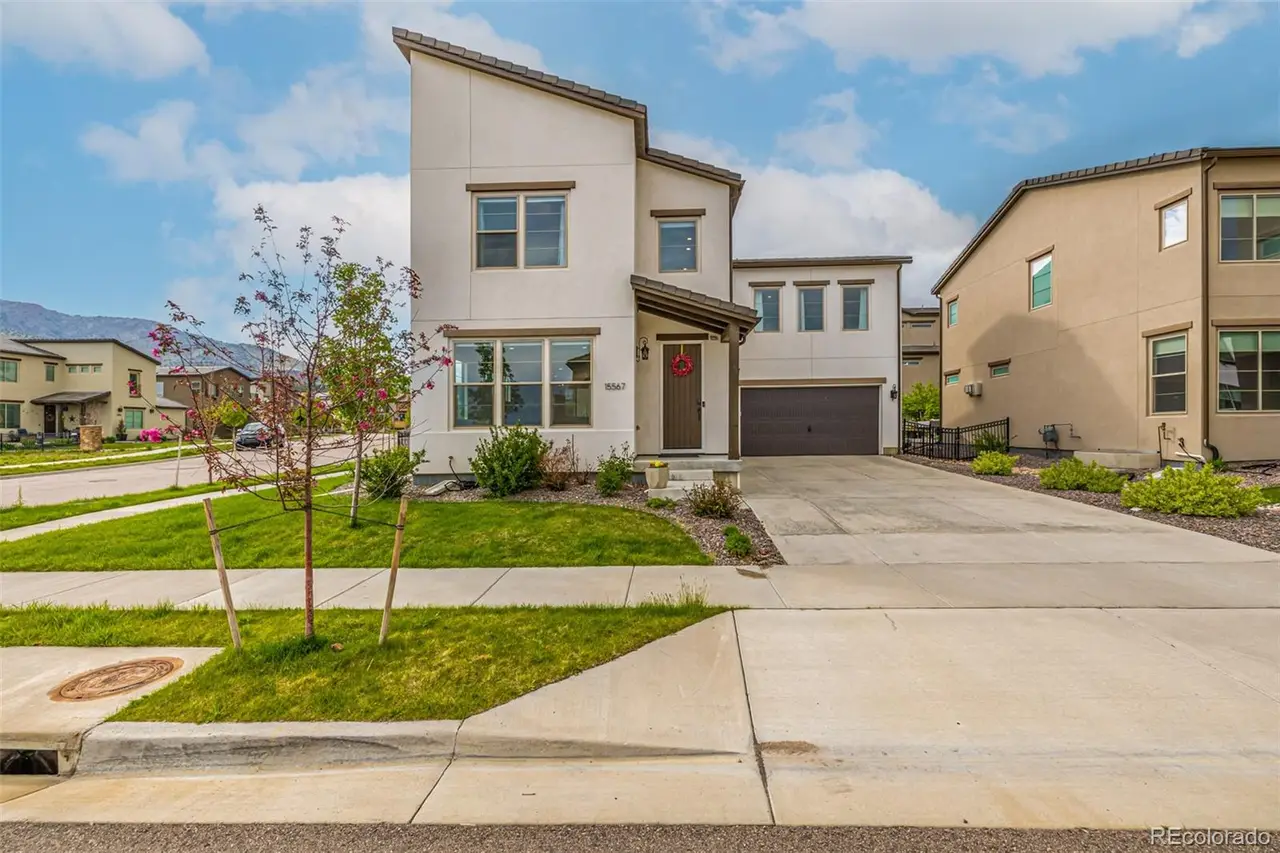 15567 W Vassar Avenue, Lakewood