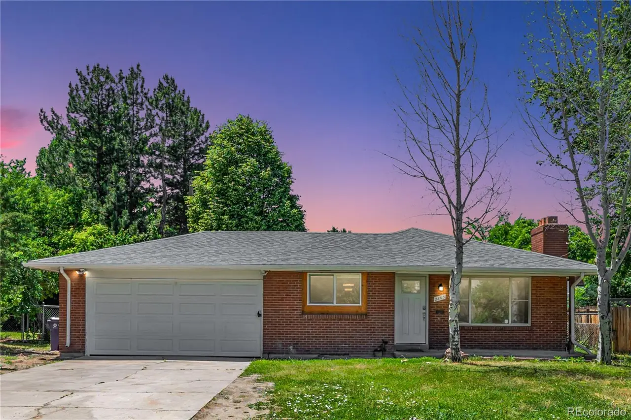 2865 S University Boulevard, Denver
