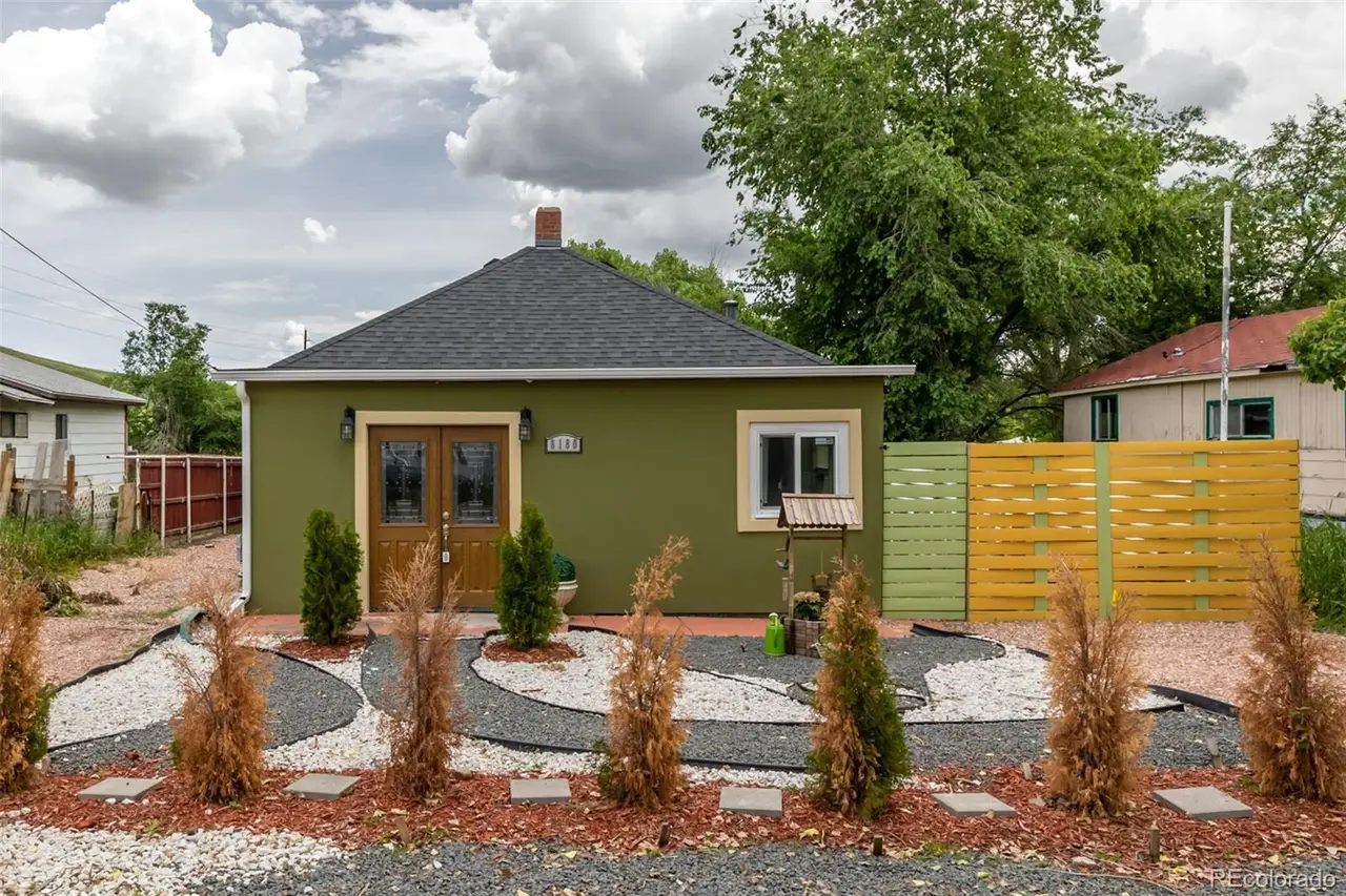 8180 3rd Avenue, Arvada